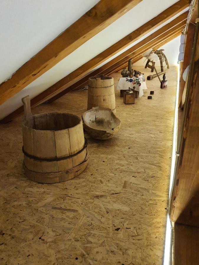Village House Dunja Virpazar Bagian luar foto