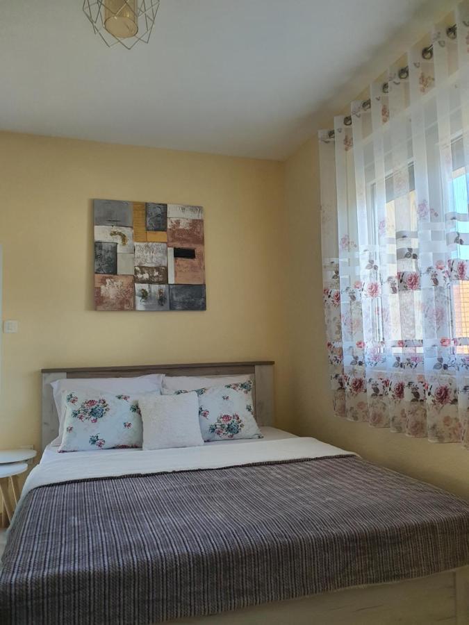 Village House Dunja Virpazar Bagian luar foto