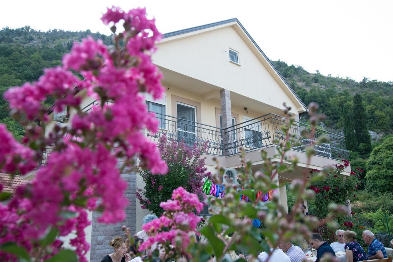 Village House Dunja Virpazar Bagian luar foto